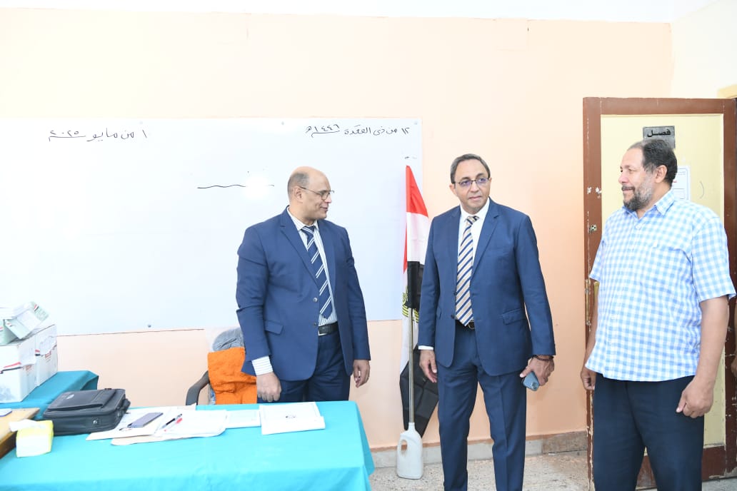 جانب من تفقد المحافظ (2)