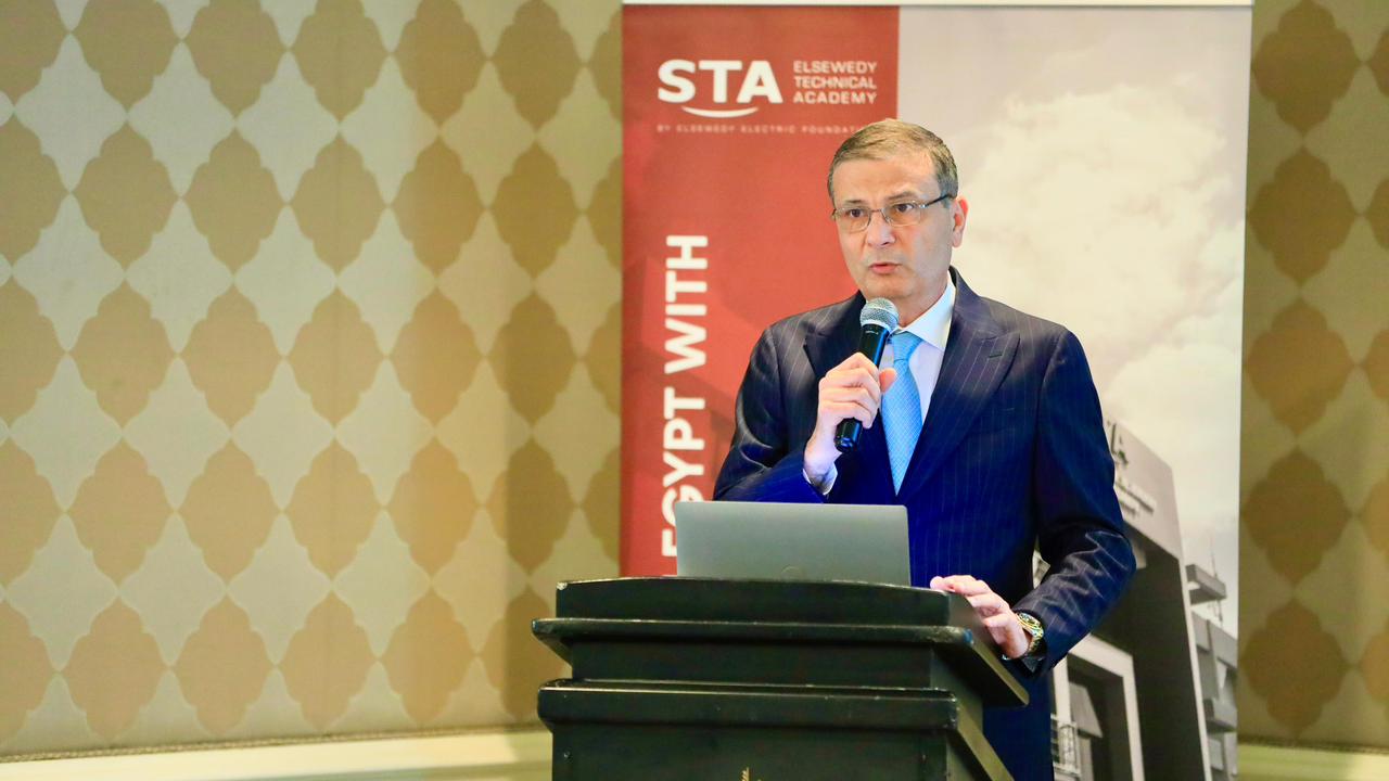 علاء الدين فاروق وزير الزراعة واستصلاح الأراضي 