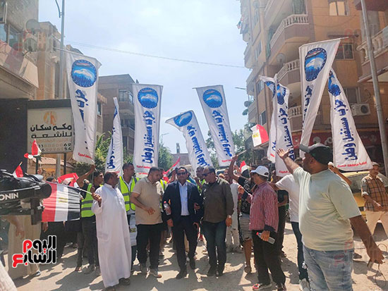 مسيرة-حاشدة-لمستقبل-وطن-تجوب-الهرم-ونزلة-السمان-لحث-المواطنين-(7)