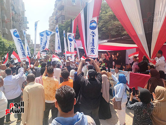 مسيرة-حاشدة-لمستقبل-وطن-تجوب-الهرم-ونزلة-السمان-لحث-المواطنين-على-المشاركة-في-انتخابات-الشيوخ-(6)