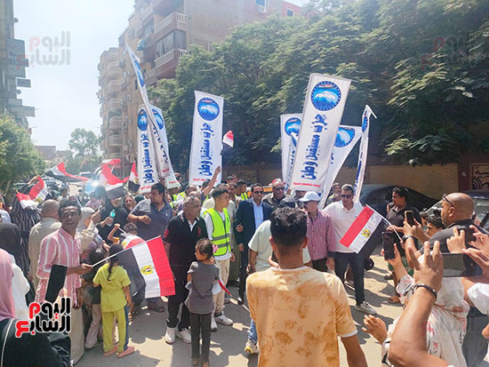 مسيرة-حاشدة-لمستقبل-وطن-تجوب-الهرم-ونزلة-السمان-لحث-المواطنين-(3)