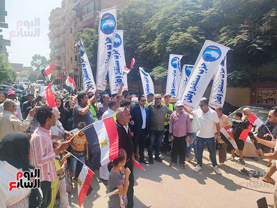 مسيرة-حاشدة-لمستقبل-وطن-تجوب-الهرم-ونزلة-السمان-لحث-المواطنين-(1)