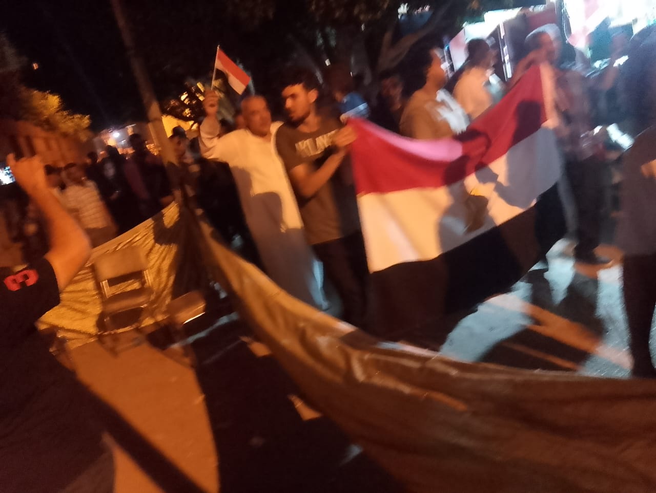 توافد كبير أمام اللجان