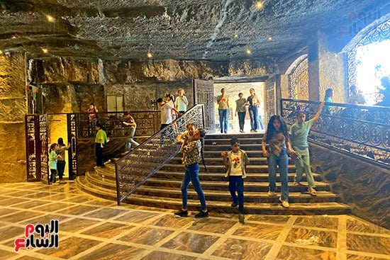 داخل دير السيدة العذراء بدرنكة داخل دير السيدة العذراء بدرنكة