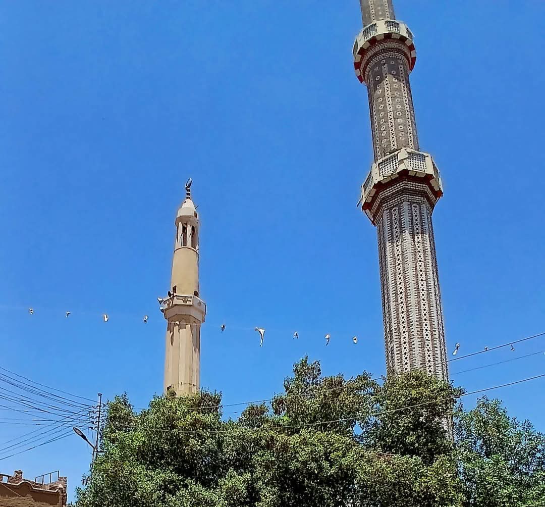 المسجد العتيق بنقادة المسجد العتيق بنقادة