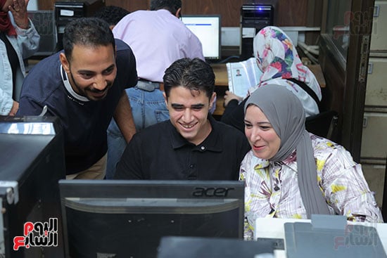 اليوم الاول لتسجيل رغبات المرحلة الثانية (2)