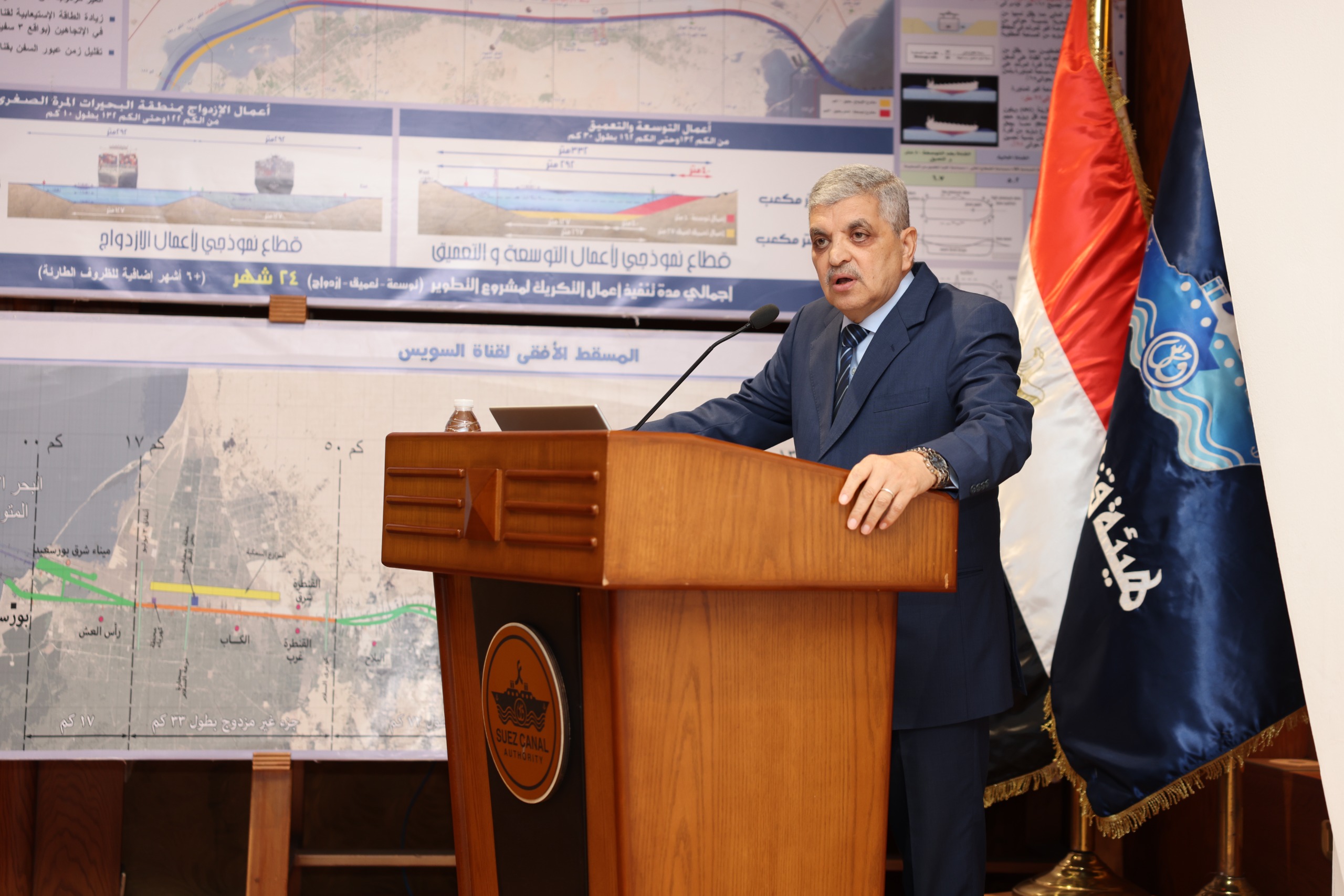 الفريق أسامة ربيع رئيس هيئة قناة السويس ووفدا دبلوماسيا  (2)