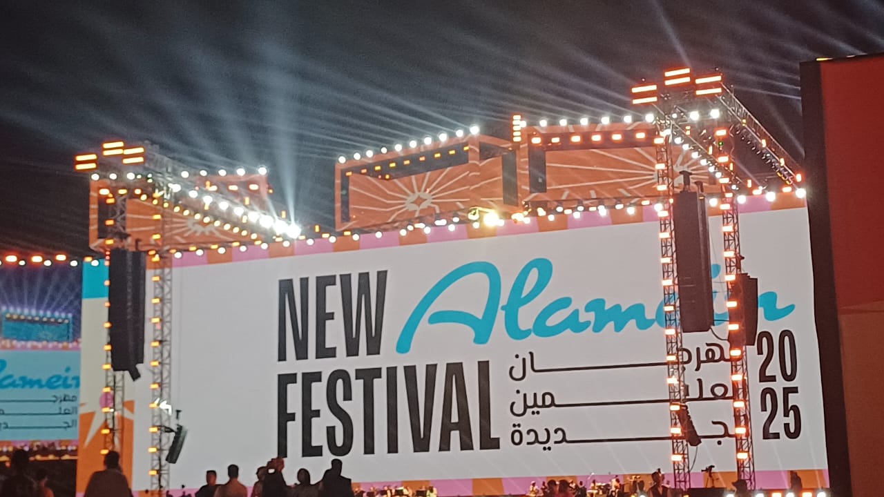 مسرح يو أرينا يستعد لاستقبال أصالة فى رابع أسابيع حفلات مهرجان العلمين (4)