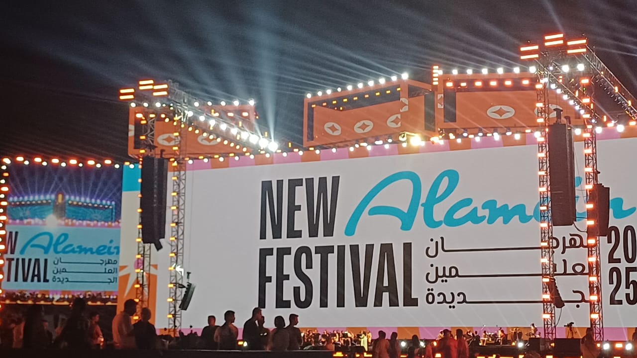 مسرح يو أرينا يستعد لاستقبال أصالة فى رابع أسابيع حفلات مهرجان العلمين (3)