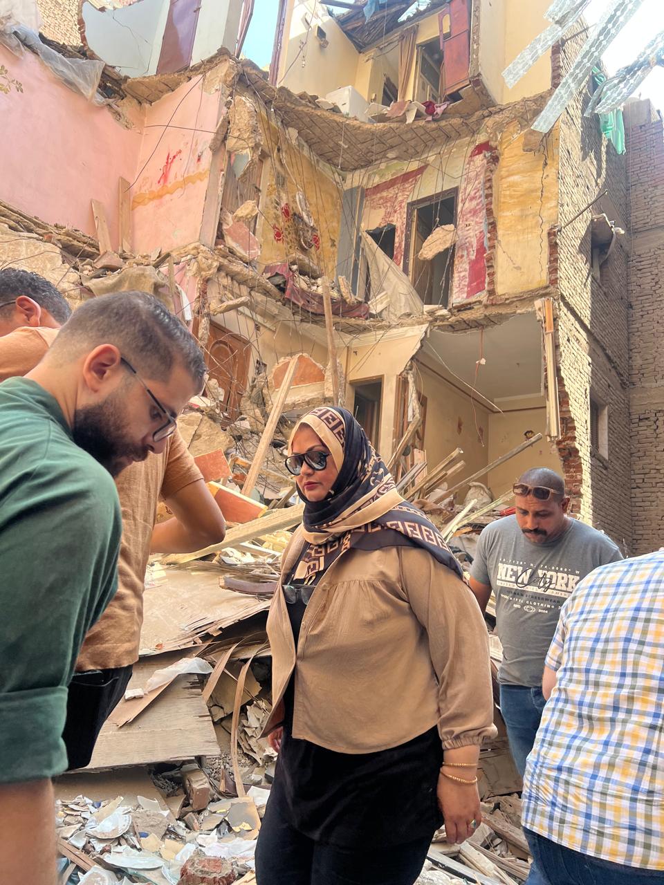 انهيار عقار مكون من 3 طوابق بعين شمس (2)