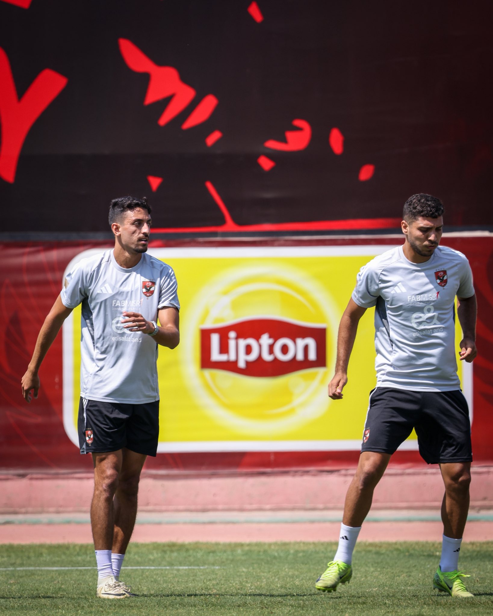 محمد شريف وطاهر محمد طاهر