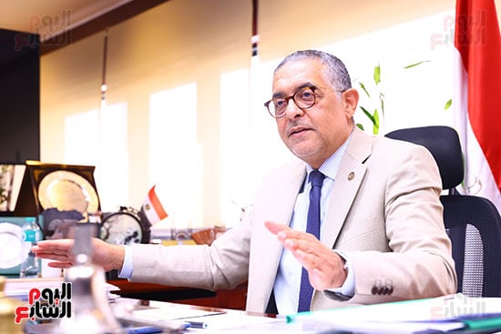 حسام هيبة الرئيس التنفيذي للهيئة العامة للاستثمار  (3)