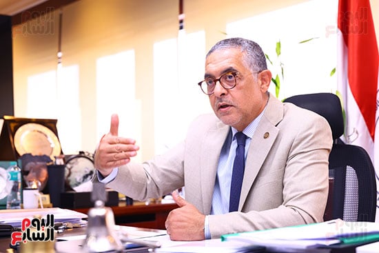 حسام هيبة الرئيس التنفيذي للهيئة العامة للاستثمار  (4)