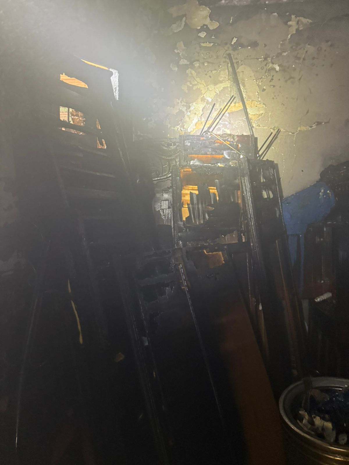 f2bf9587-9b63-4821-a4e0-8417516a47e9 f2bf9587-9b63-4821-a4e0-8417516a47e9