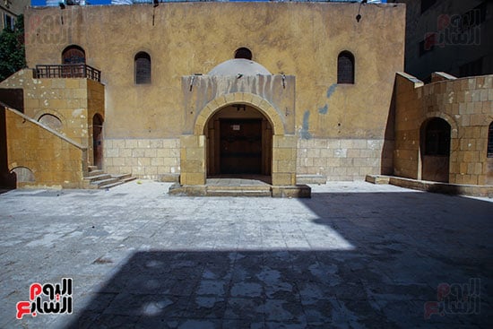 صحن الكنيسة صحن الكنيسة
