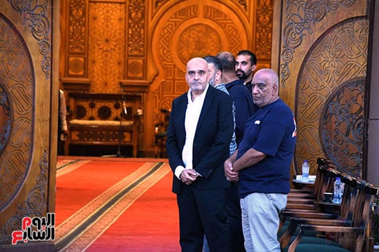 بدء عزاء الفنان الراحل سيد صادق بدء عزاء الفنان الراحل سيد صادق