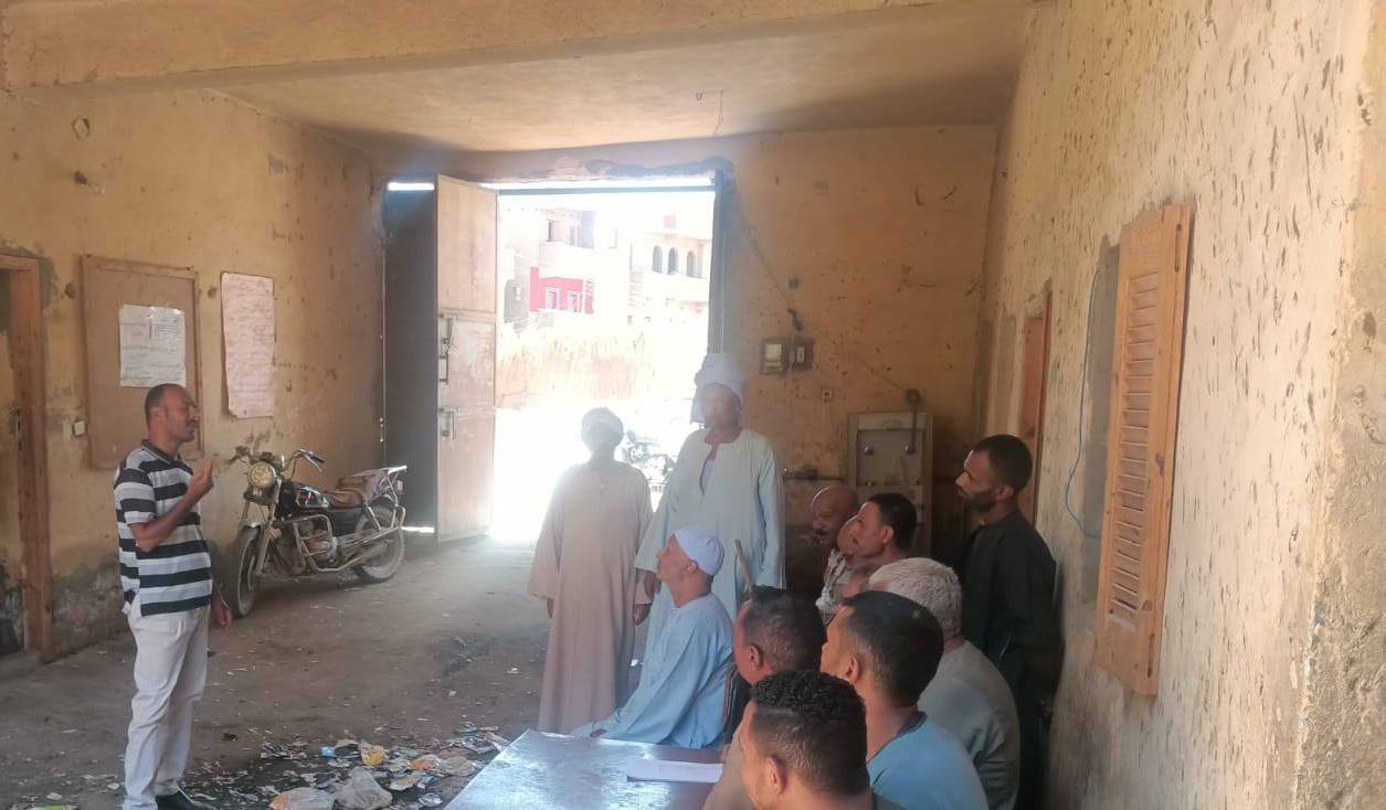ندوات لتوعية المواطنين بأهمية التحصينات للمواشي ضد الحمى بالأقصر ندوات لتوعية المواطنين بأهمية التحصينات للمواشي ضد الحمى بالأقصر