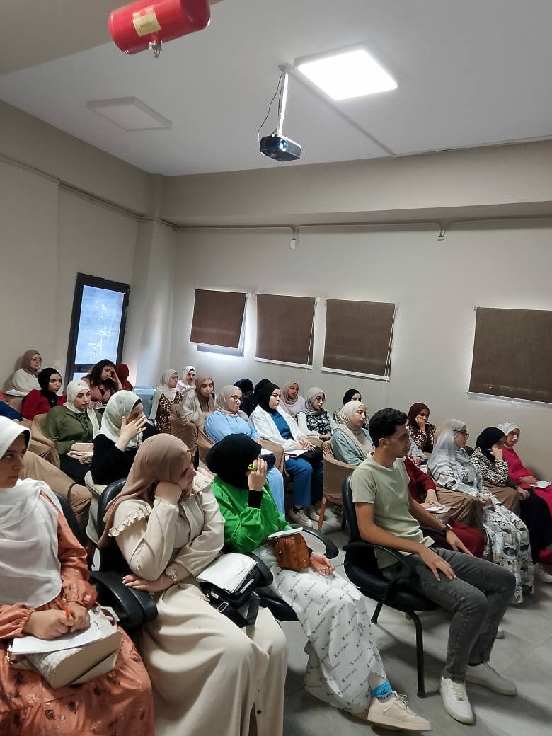 فعاليات التدريب الصيفي لطلاب أقسام الآثار بمتحف كفر الشيخ