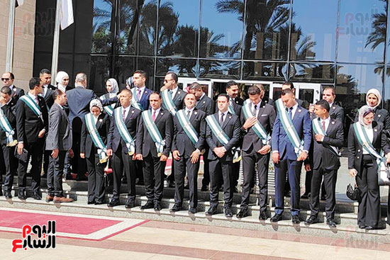 صورة-تذكارية-للأعضاء