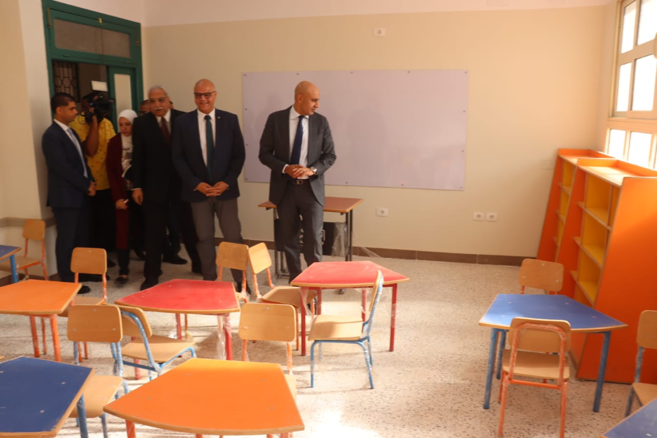 جانب من الافتتاح (1)