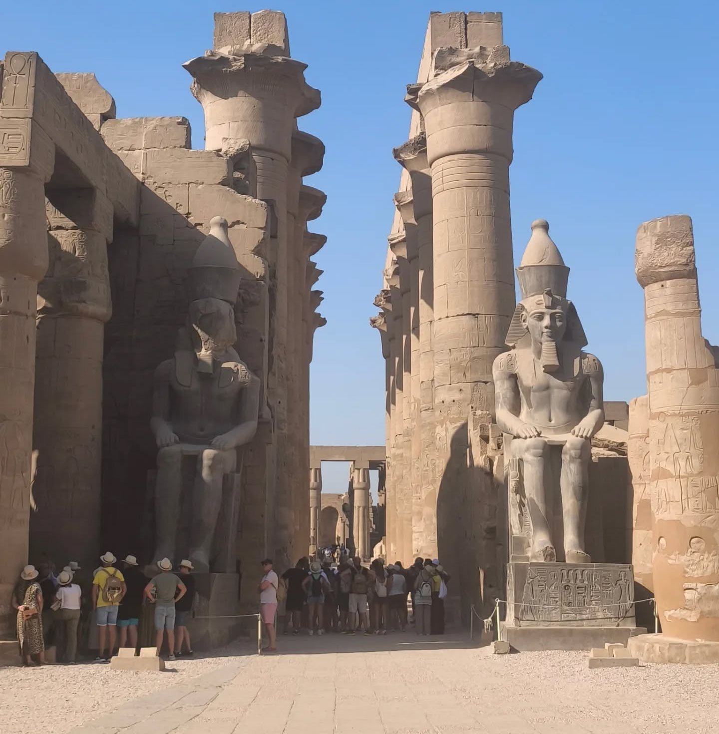 زيارات سياحية مميزة فى معبد الأقصر بكورنيش النيل