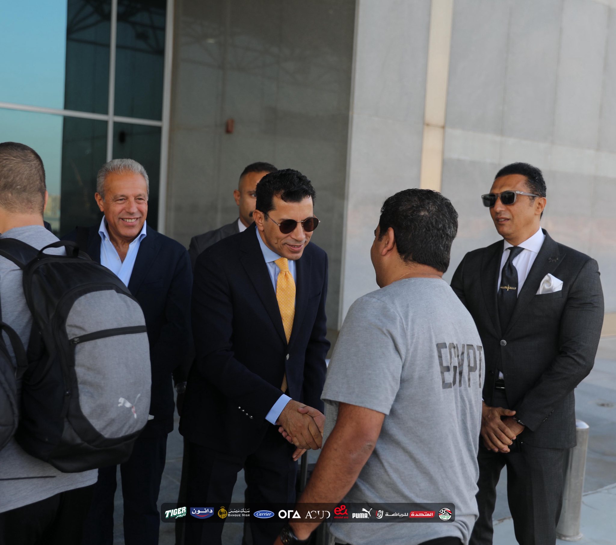 وزير الرياضة يستقبل بعثة منتخب مصر