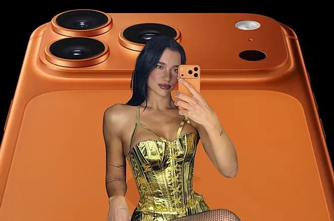 دواليبا اول من يستخدم iPhone 17 Pro