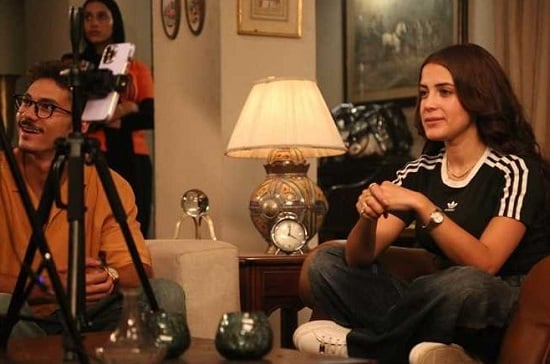 مشهد من حكاية الوكيل من مسلسل ماتراه ليس كمايبدو مشهد من حكاية الوكيل من مسلسل ماتراه ليس كمايبدو