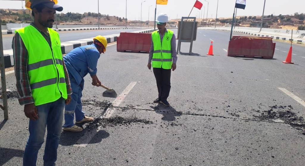 الإلتزام بمعايير السلامة والصحة المهنية