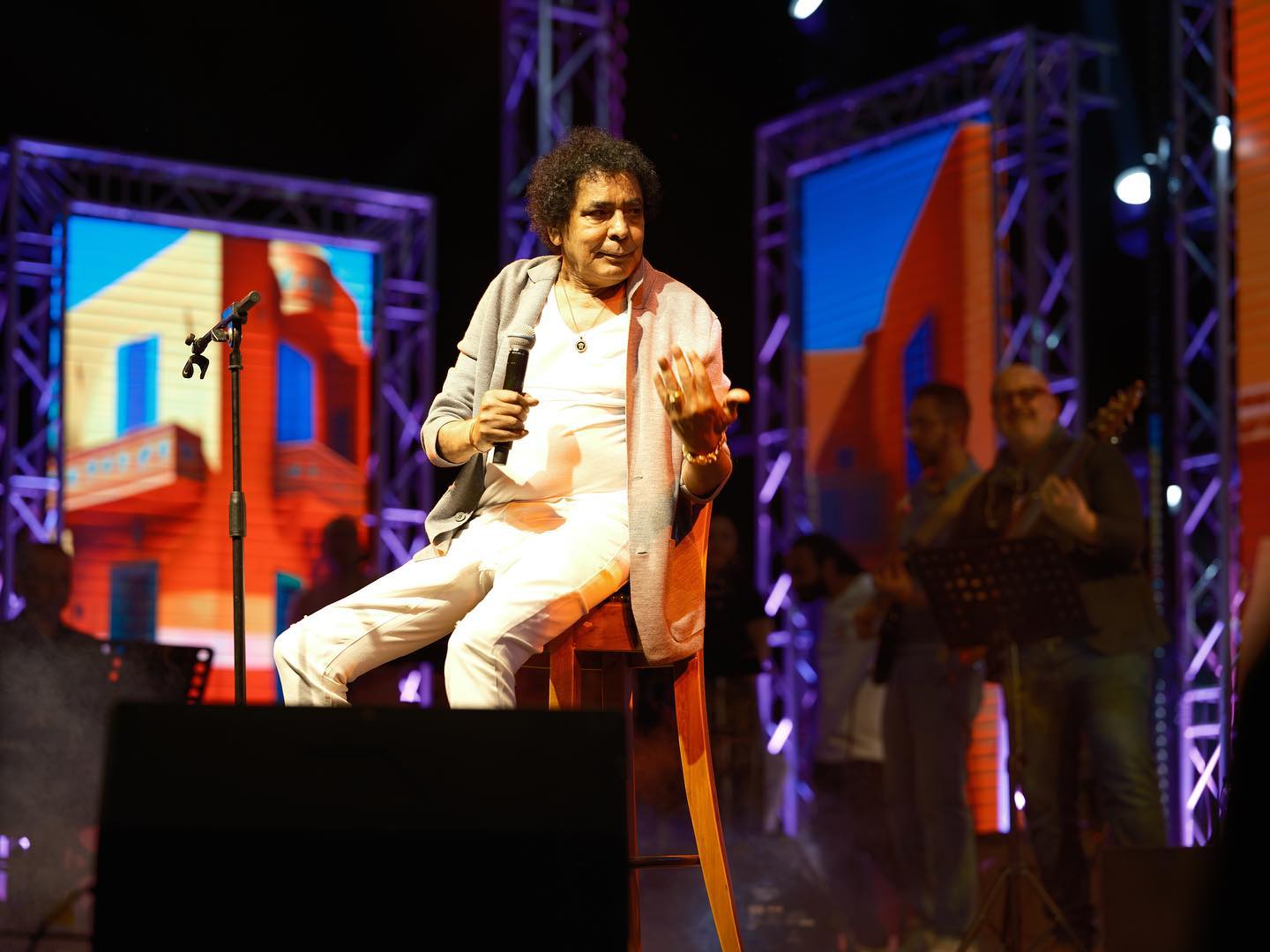 محمد منير محمد منير