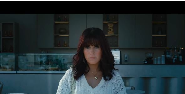 شيري عادل في برومو ديجافو من مسلسل ما تراه ليس كما يبدو