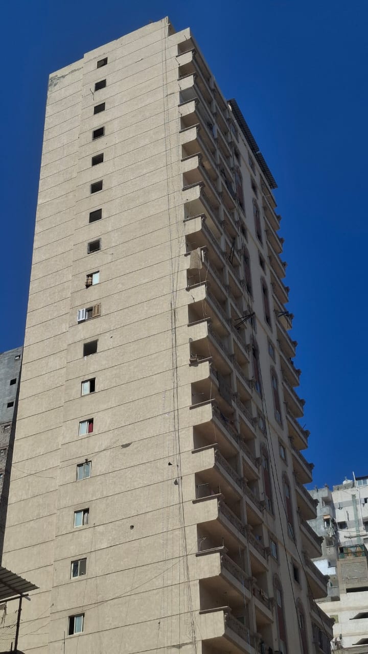 ميل عقار مكون من 21 طابقا بالإسكندرية