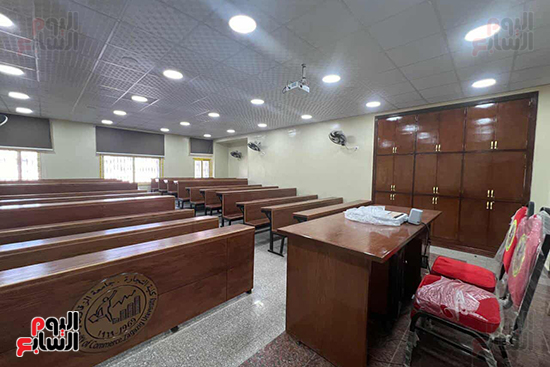 جانب-من-المدرجات-بعد-تطويرها