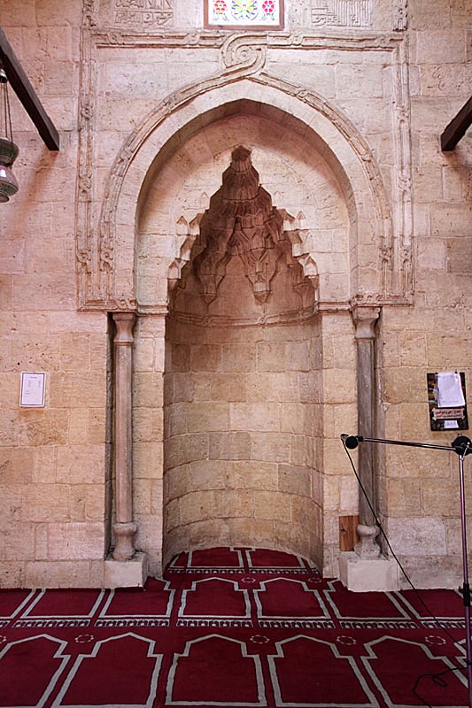 مسجد الامير حسن من الداخل