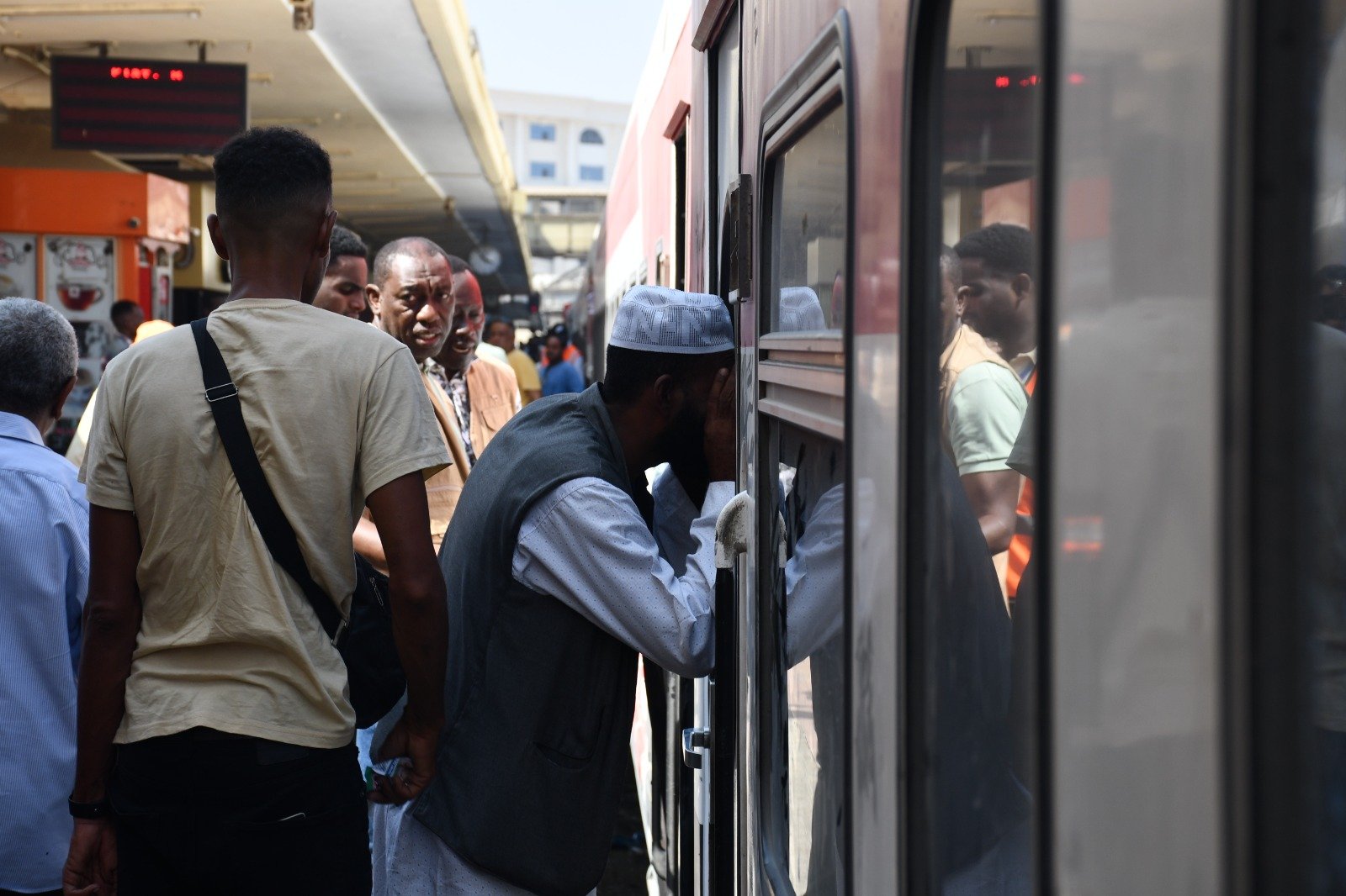 عودة السودانيين (7)