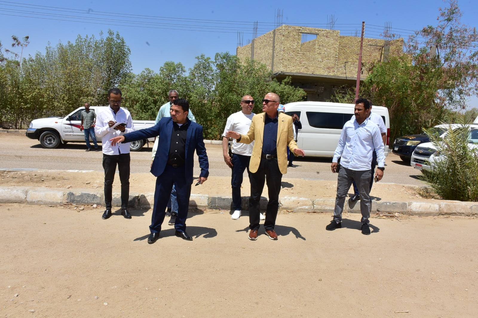 تكليفات من المحافظ برصف شوارع مدينة الطود