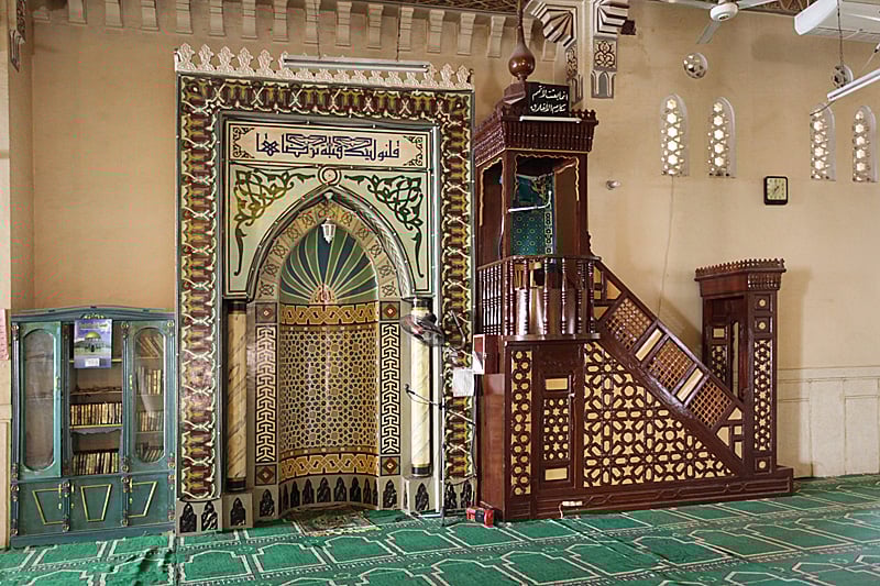 المسجد من الداخل