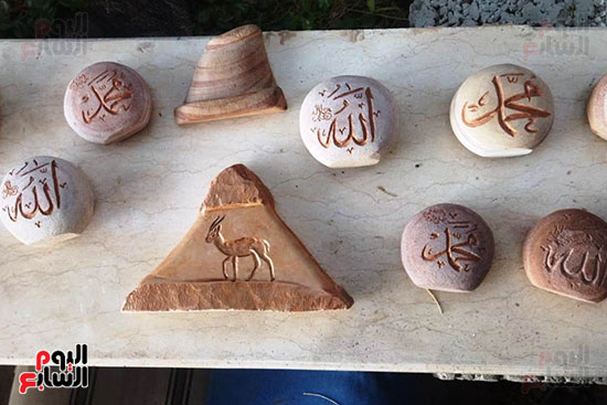 جانب-من-منحوتاته