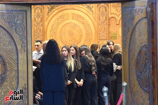 العزاء (2)