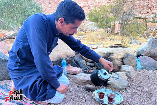 داخل-ورشته-يستقبل-ضيوفه