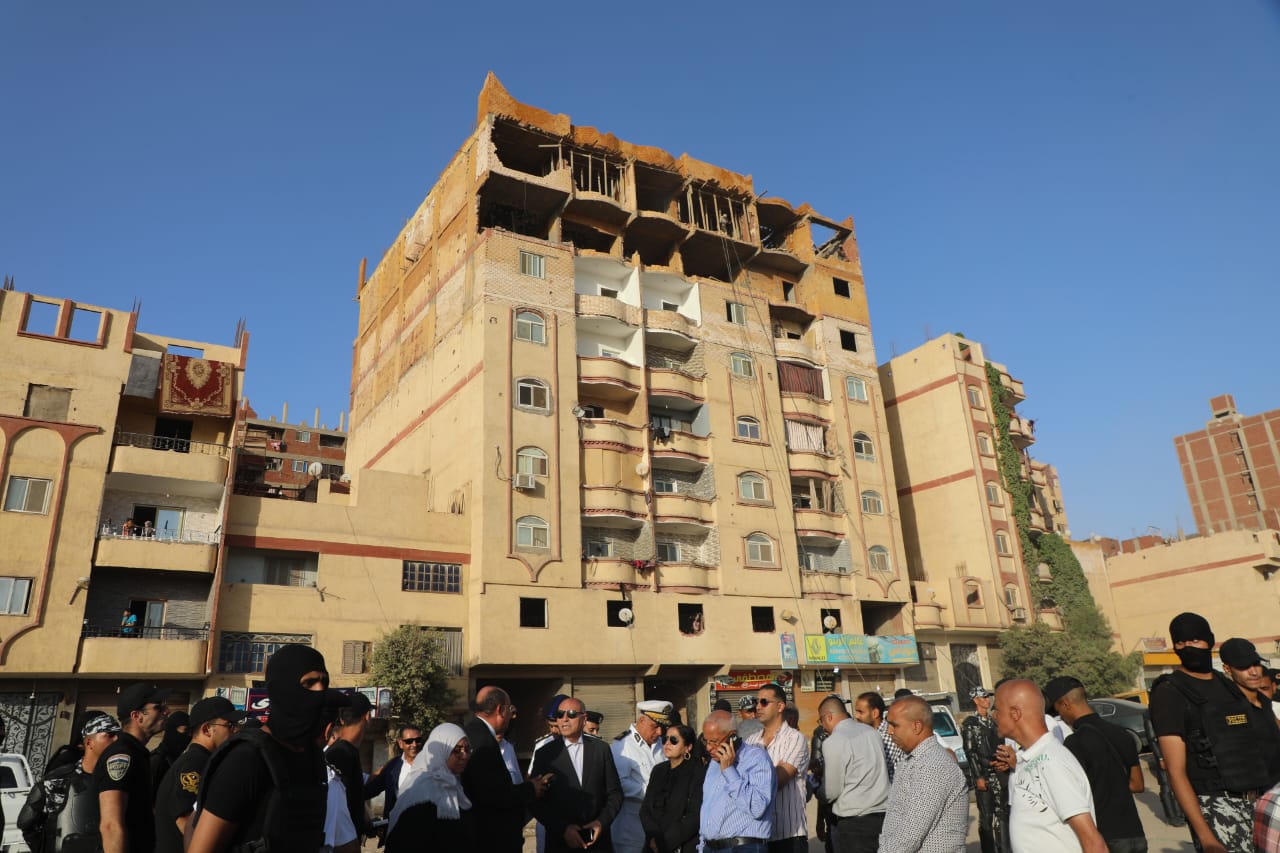 إزالة مخالفات البناء