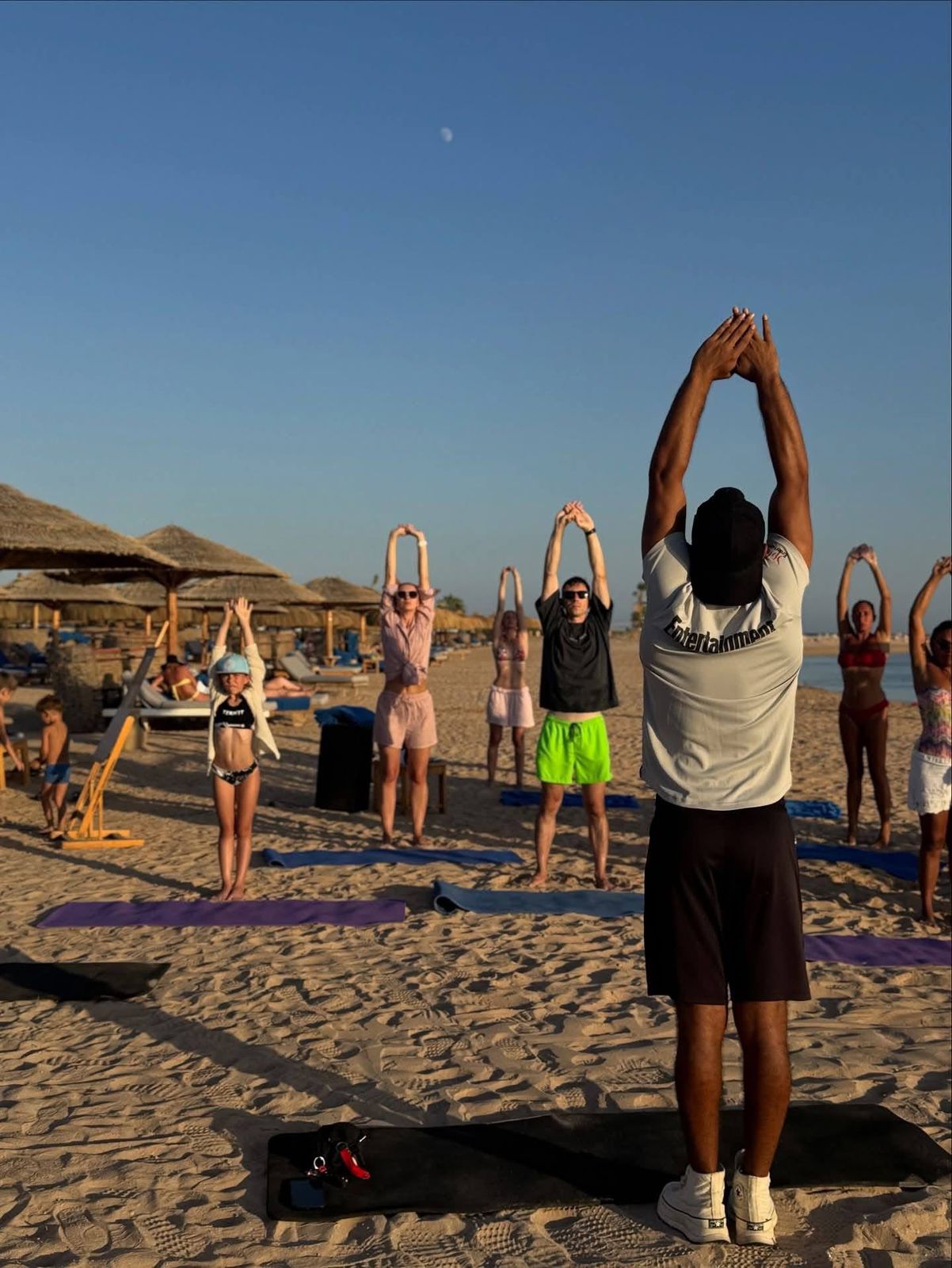 رياضة الصباح على البحر