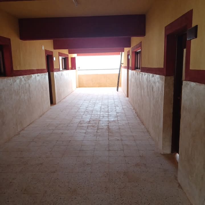 نظافة المعاهد وصيانتها