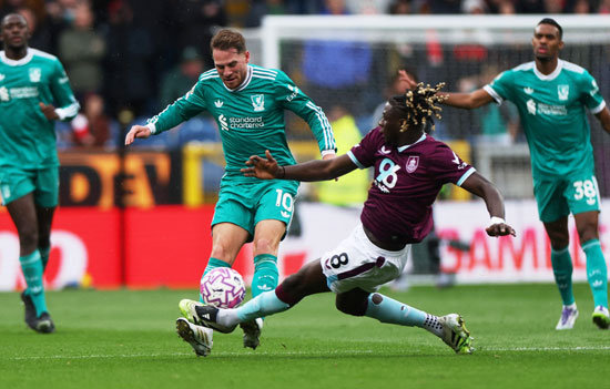 لقاء ليفربول وبيرنلى