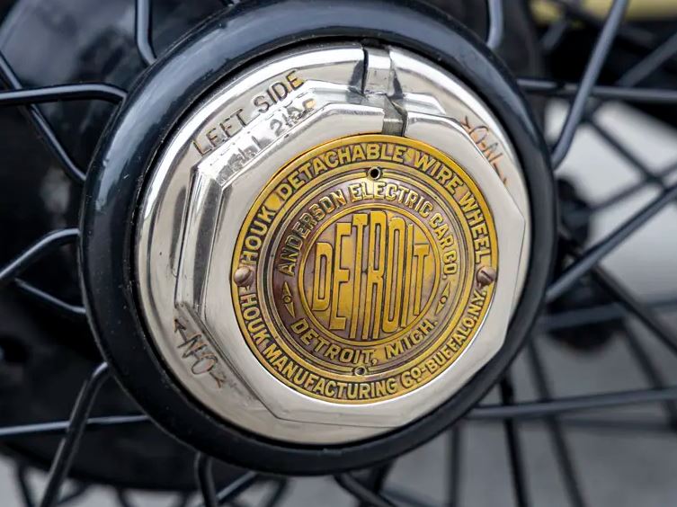 السيارة الكهربائية (2)