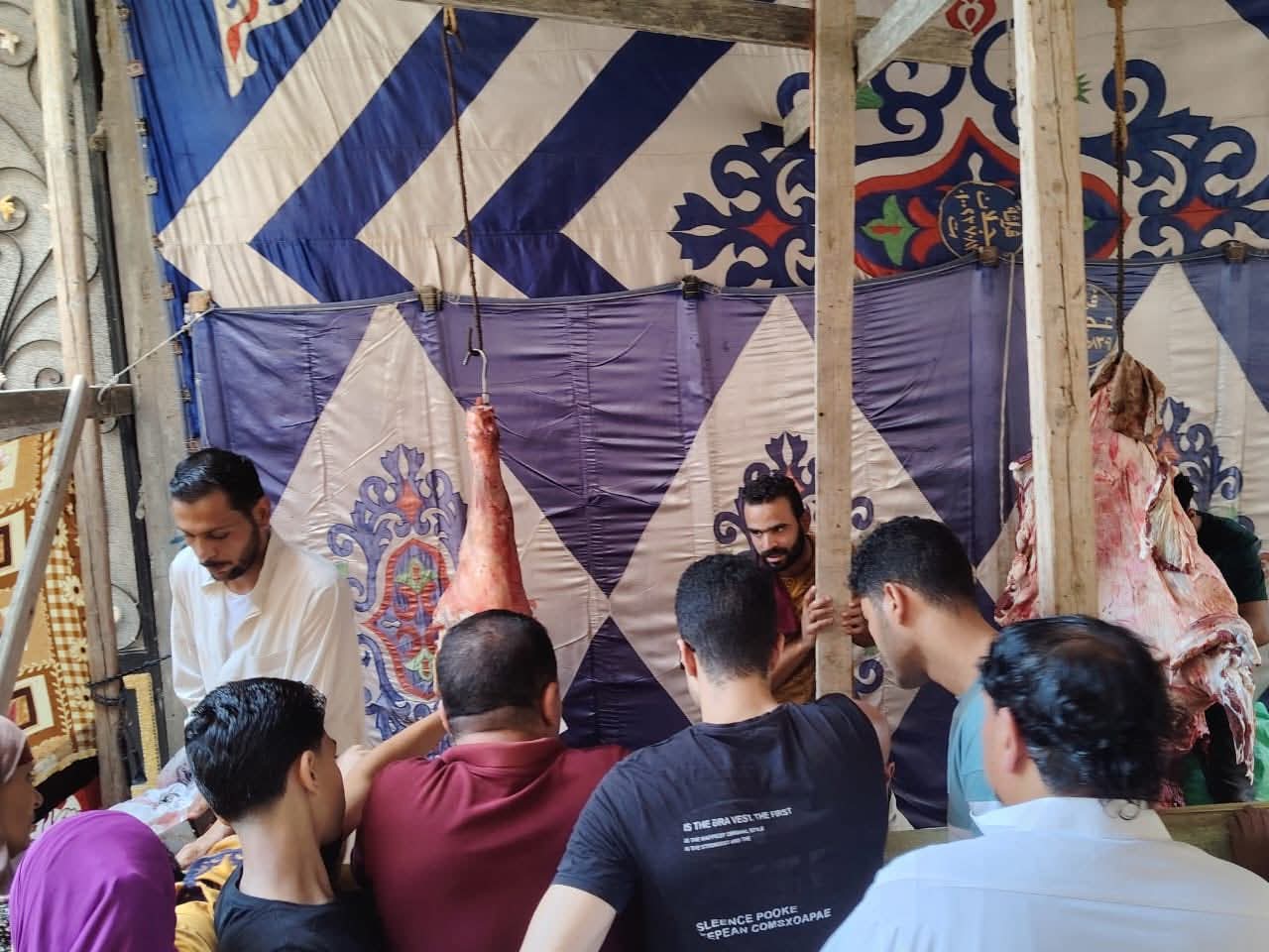 معرض بيع اللحوم 