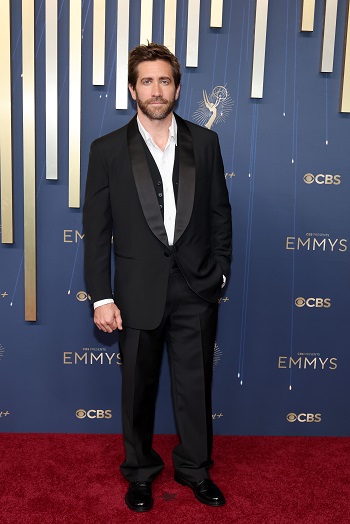 الممثل الأمريكي جيك جيلينهال الممثل الأمريكي جيك جيلينهال