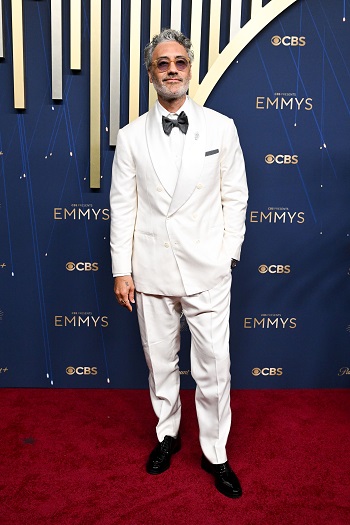 المخرج والكاتب النيوزلاندي تايكا وايتيتي المخرج والكاتب النيوزلاندي تايكا وايتيتي