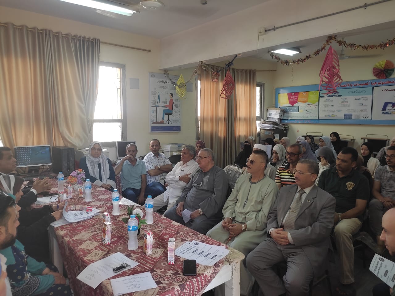 خلال اللقاء