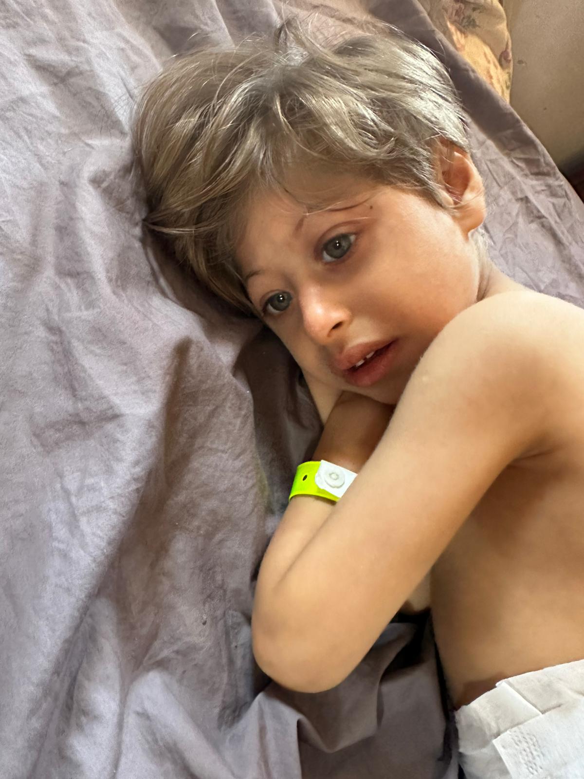 الطفل الفلسطيني المصاب تيم خير الله